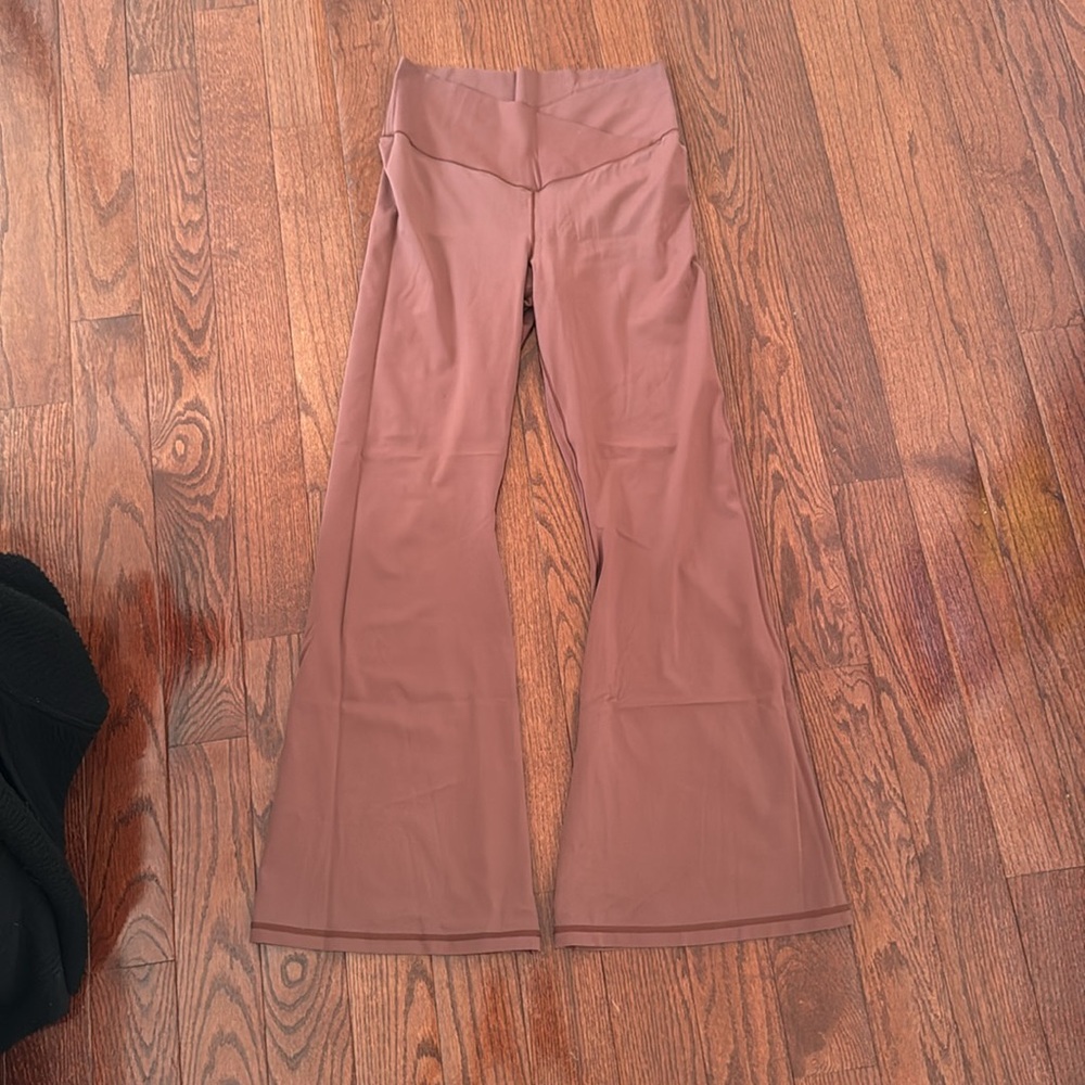 OFFLINE By Aerie Real Me High Waisted Crossover Flare Legging